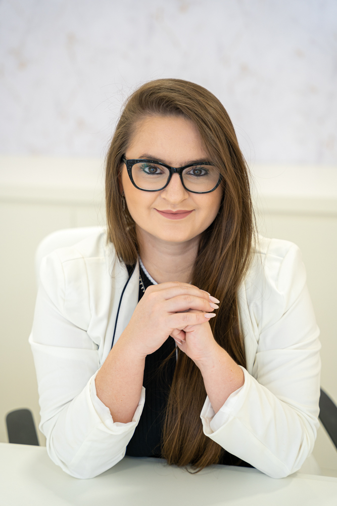 Imagem da doutoura Adrieli Peireira